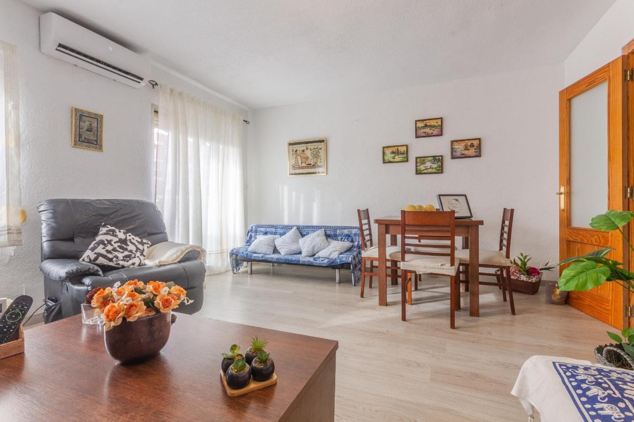 Appartamento 2Br Flat - Aircon - 5 Min Walk To Benidorm Beach Esterno foto