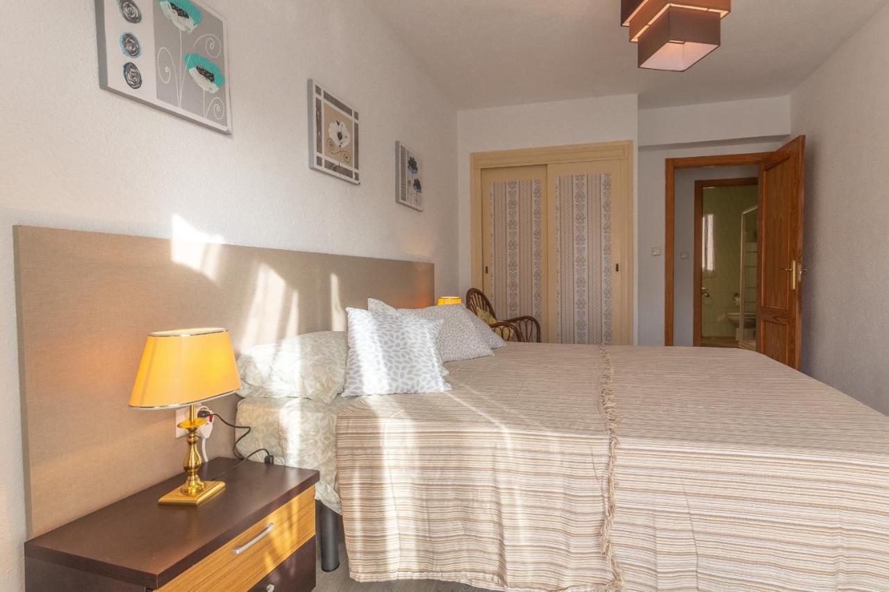 Appartamento 2Br Flat - Aircon - 5 Min Walk To Benidorm Beach Esterno foto
